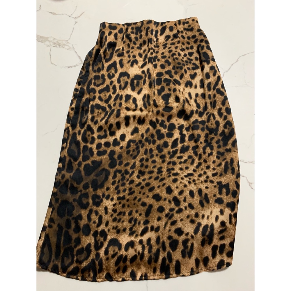 Shop Starlow | Naomi Leopard Skirt